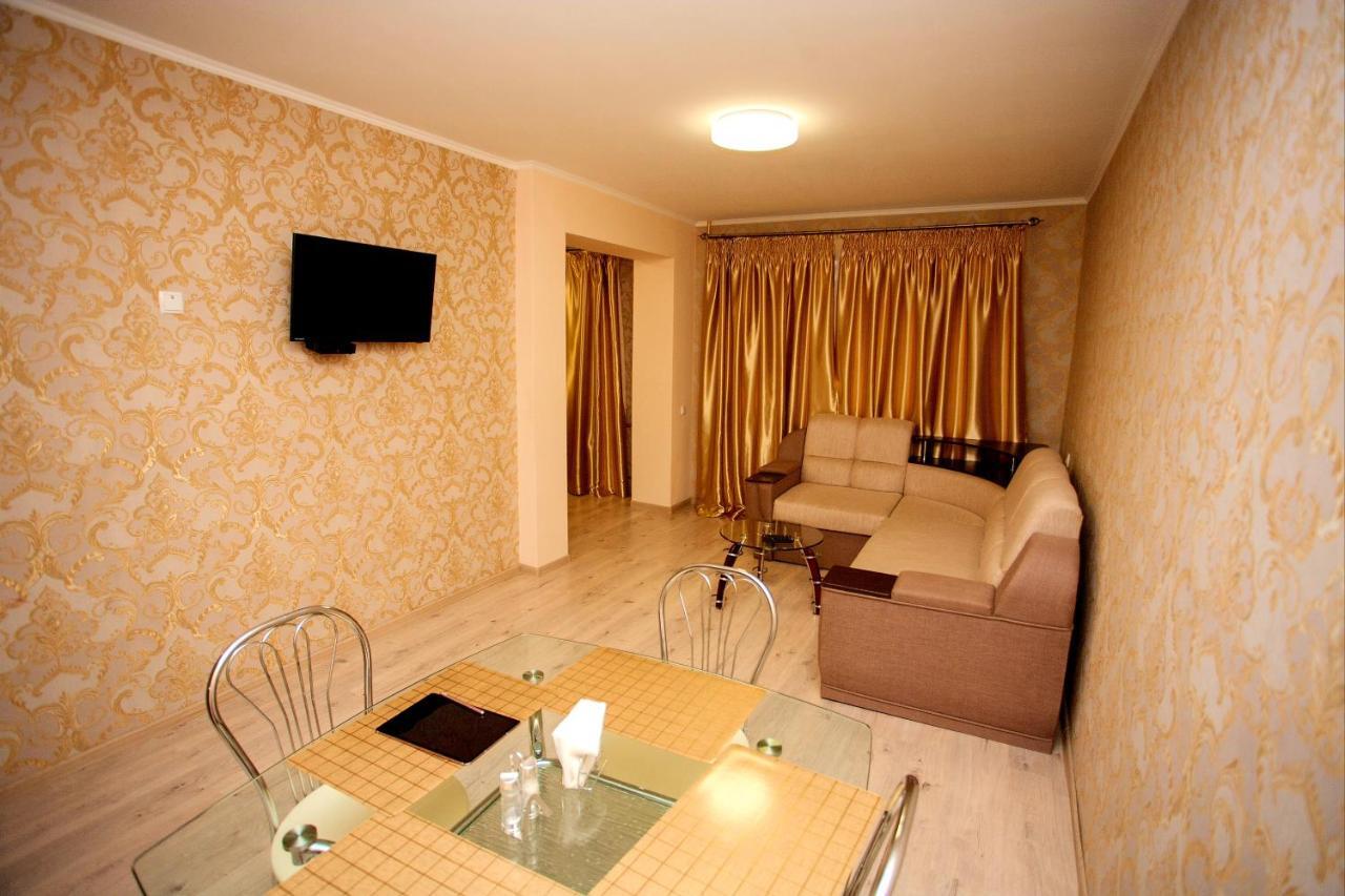 Poltava Luxury Apartments Almazniy Trade Center Eksteriør bilde